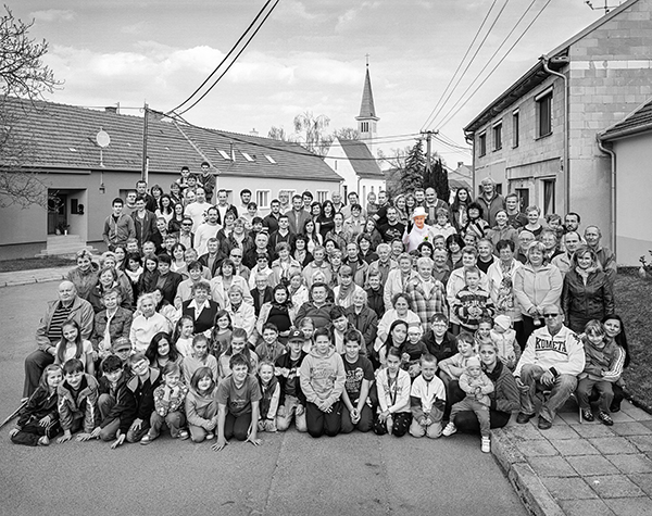 Bedřichovice nad Temží - společné focení obyvatel v roce 2013 (foto Michal Hladík)